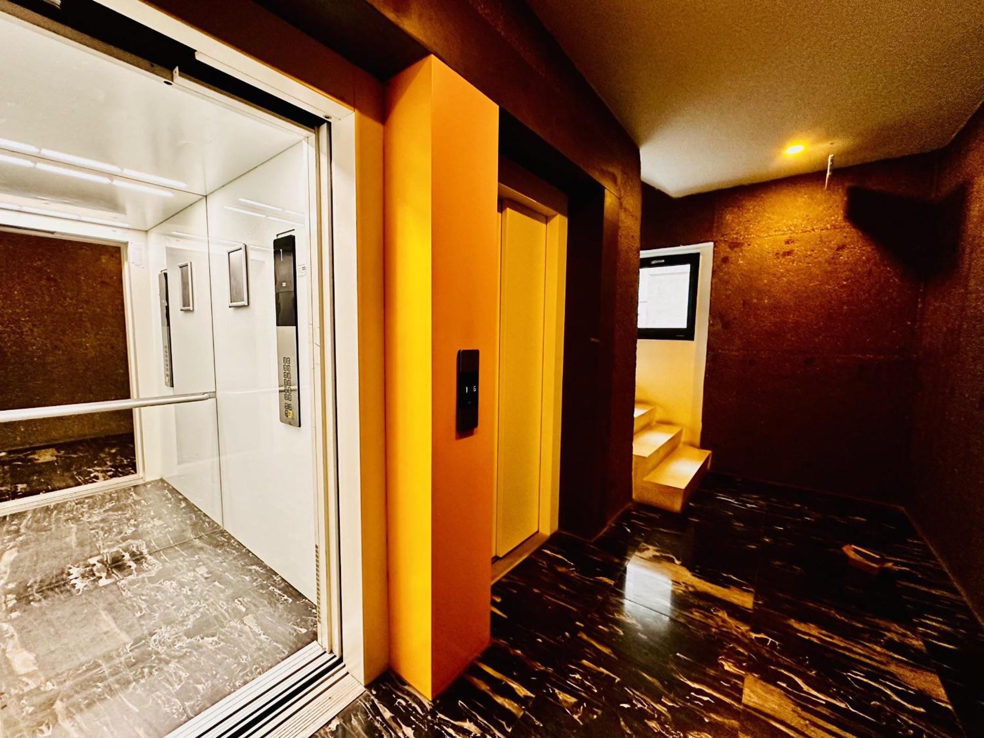 Novum Comfort Bucureşti Exterior foto